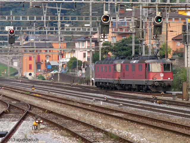 SBB Re 4/4 II 11326 e Re 6/6